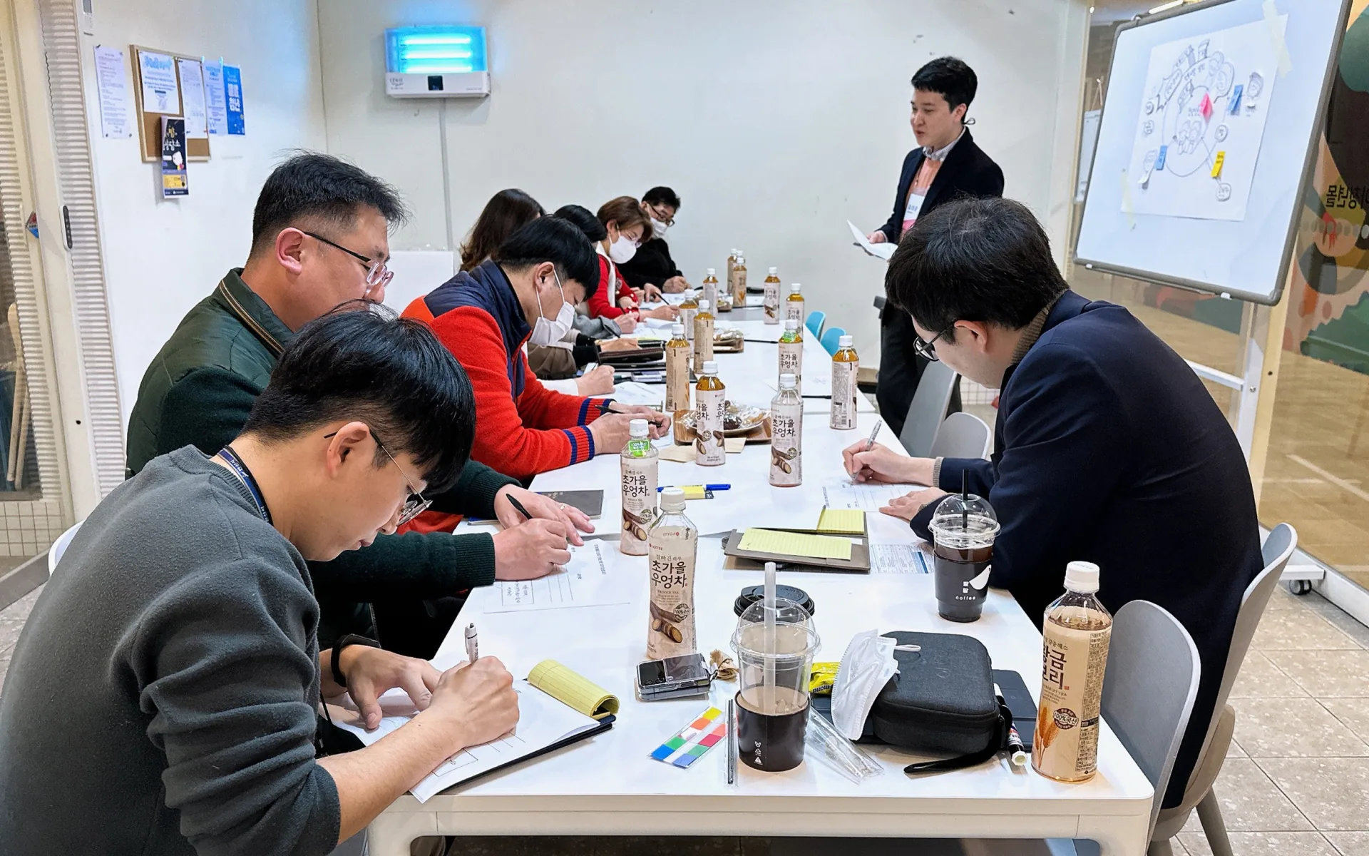 청년몰 소소플래닛 BI — 즐거움 가득일상의 소소함젊음이 넘치는풍요로운오늘도 쑈! 일상문화공간 소소플래닛
